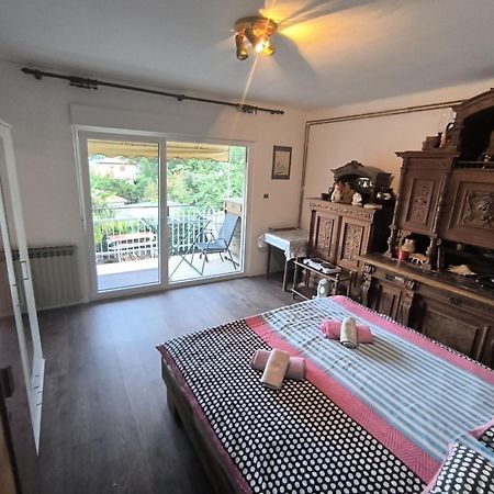 Apartments Lorinda Mošćenička Draga Habitación foto